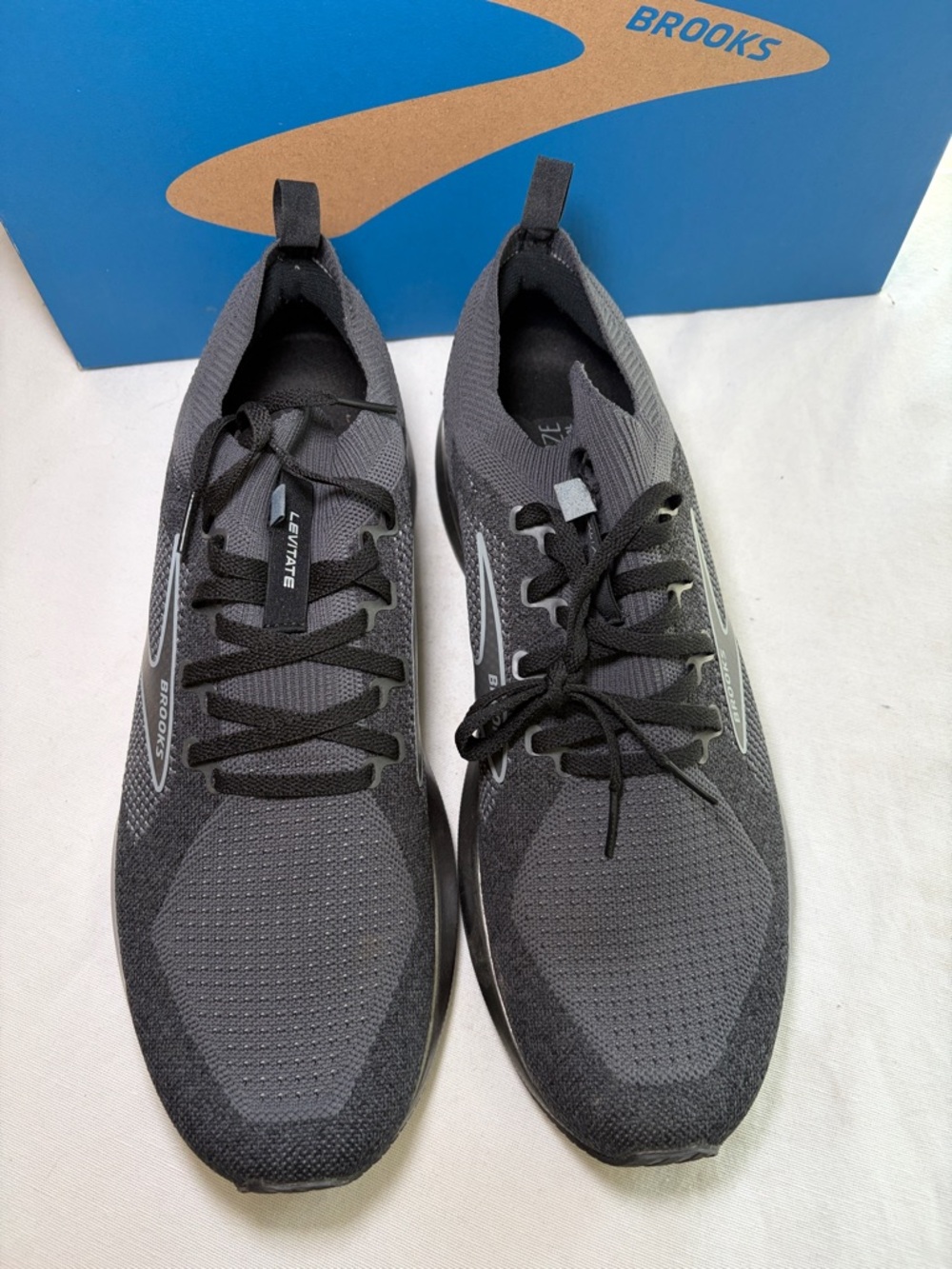 Brooks Men's Black Running Sneakers with Reflective Accents - Picture 2 of 5